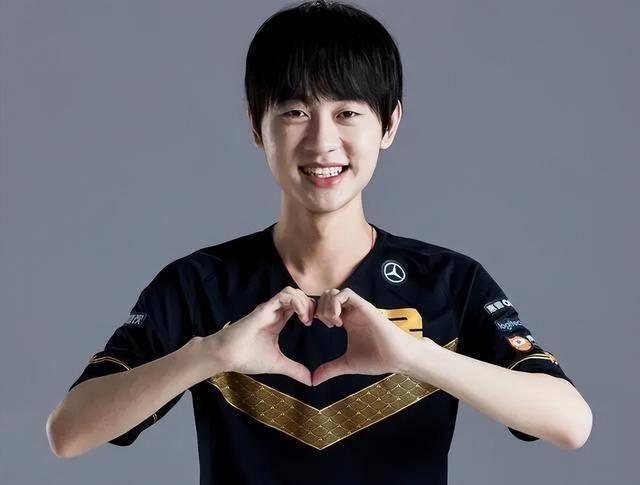 J9 九游会 中国 官网Rookie新星问鼎冠军表现惊艳，G2未来可期！